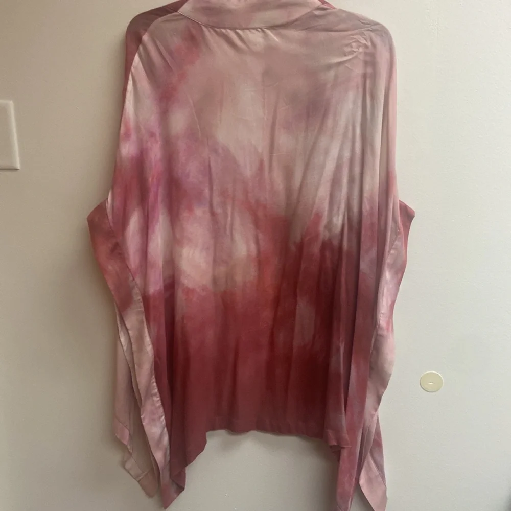 Chico’s Tie-Dye Print Ruana Wrap size S/M - Picture 5 of 5